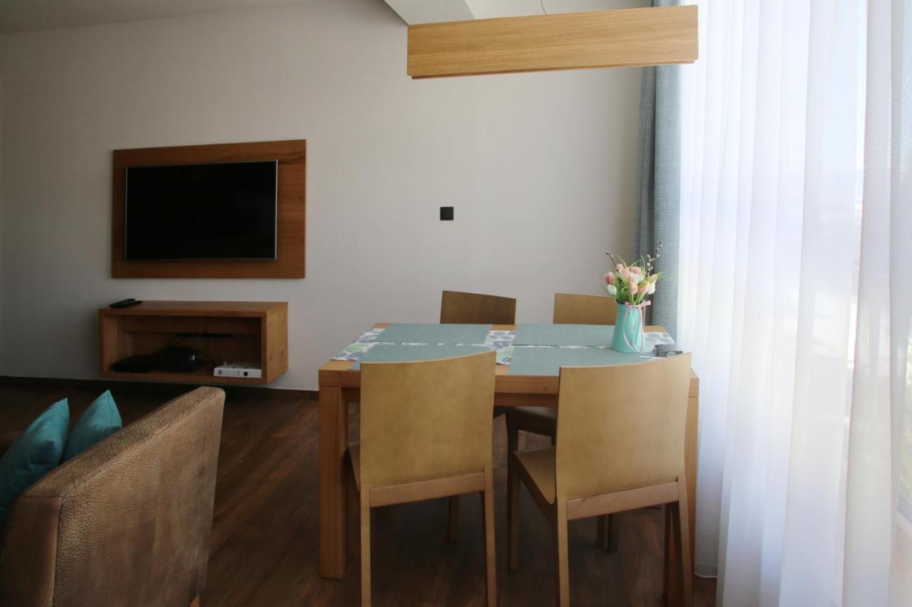 Apartman 405 Hotel Ovruc Штрбске-Плесо Экстерьер фото