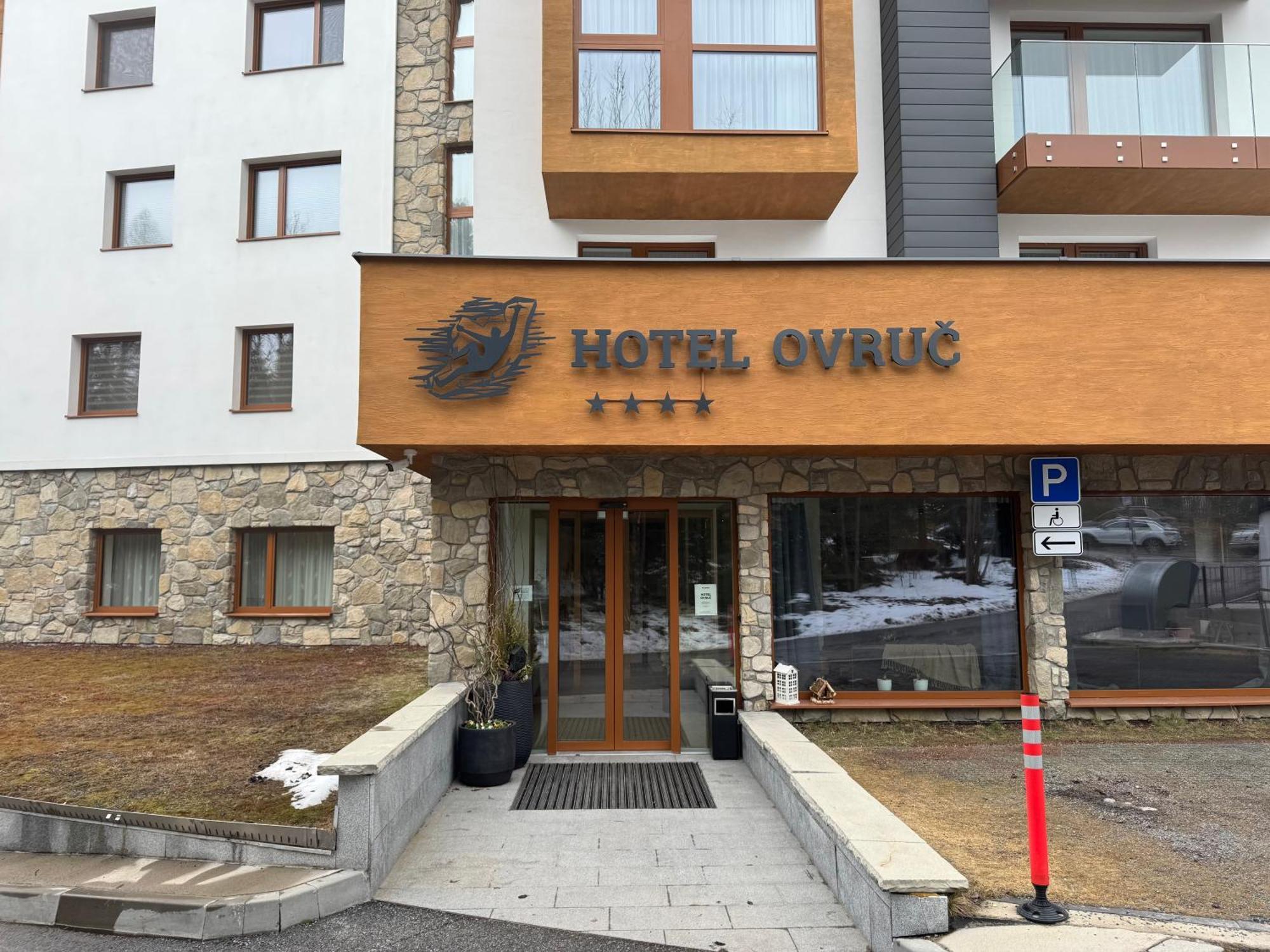 Apartman 405 Hotel Ovruc Штрбске-Плесо Экстерьер фото